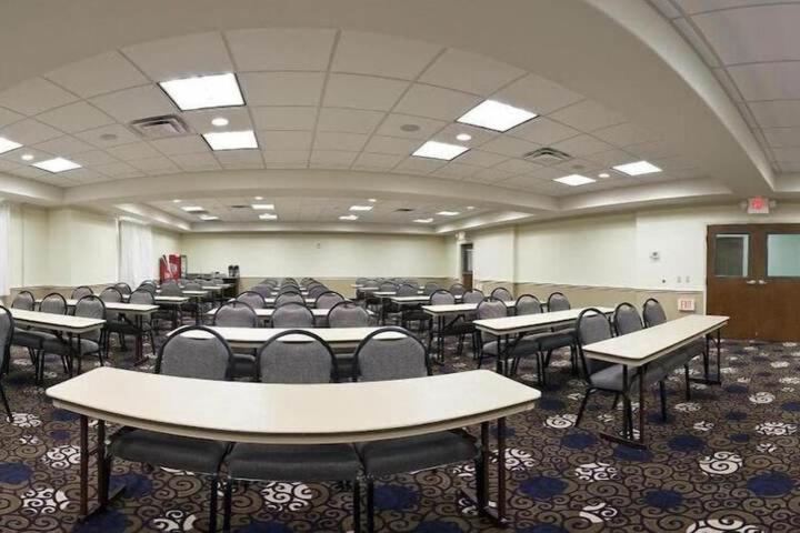 Aspen Grand Hotel Laporte La Porte Luaran gambar